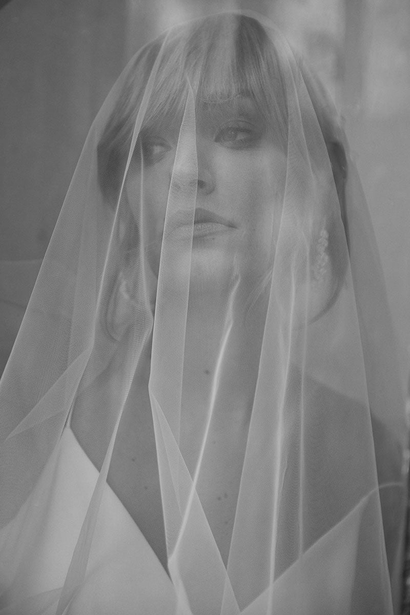 SHORT VEIL WITH RETURN