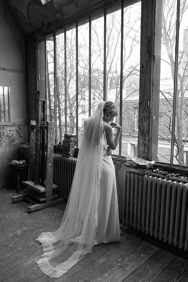 VOILE LONG BORDE DE DENTELLE SANS RETOUR