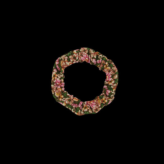 LILI SCRUNCHIE