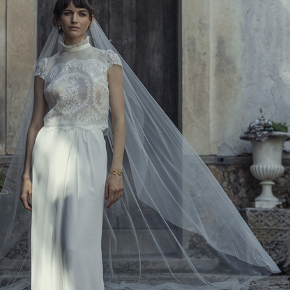 LONG VEIL WITHOUT RETURN