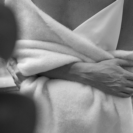 PIO STOLE WITH FRINGES